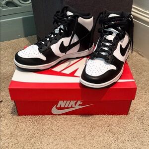 Nike Women’s  Classic Black and White Sneakers